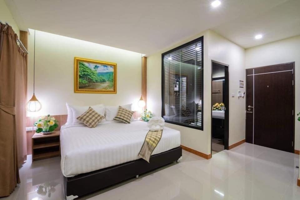 Pura Nakhon Hotel Nakhon Si Thammarat Extérieur photo